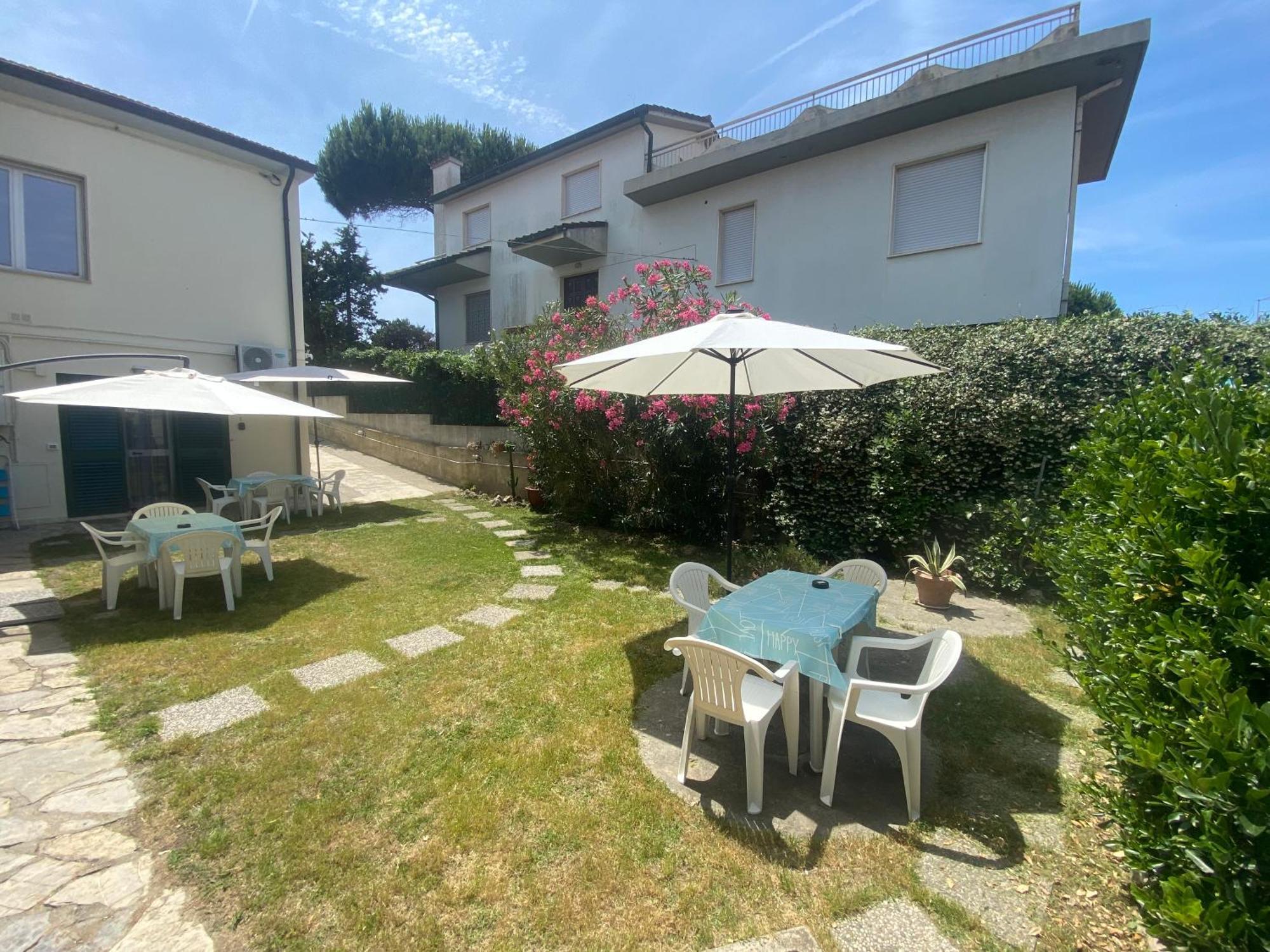 Le Tre Isolette A 200M Dal Mare Apartment Marina Di Pisa Exterior photo